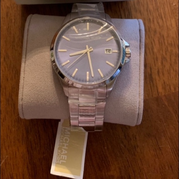 Michael Kors Other - Micheal Kors stainless-steel Penn watch
